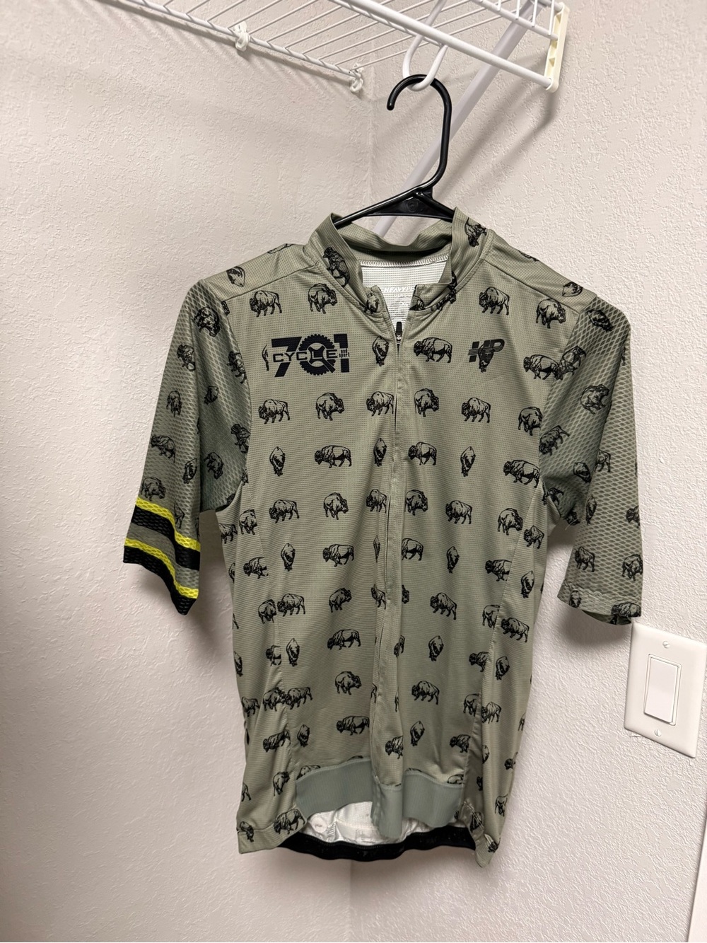 701 Buffalo Print Cycling Jersey- XL